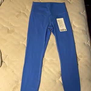 Lululemon wunder under tight 28” in color blue Nile